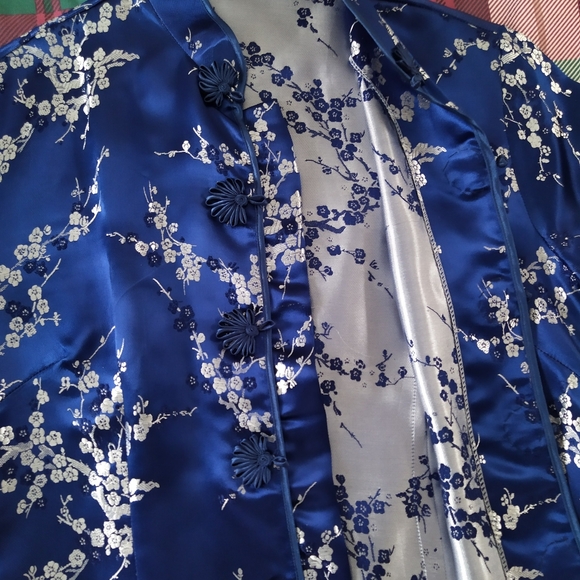 NWOT Chinese Asian Satin Blue Traditional Top Qipao Cheongsam - Picture 4 of 9